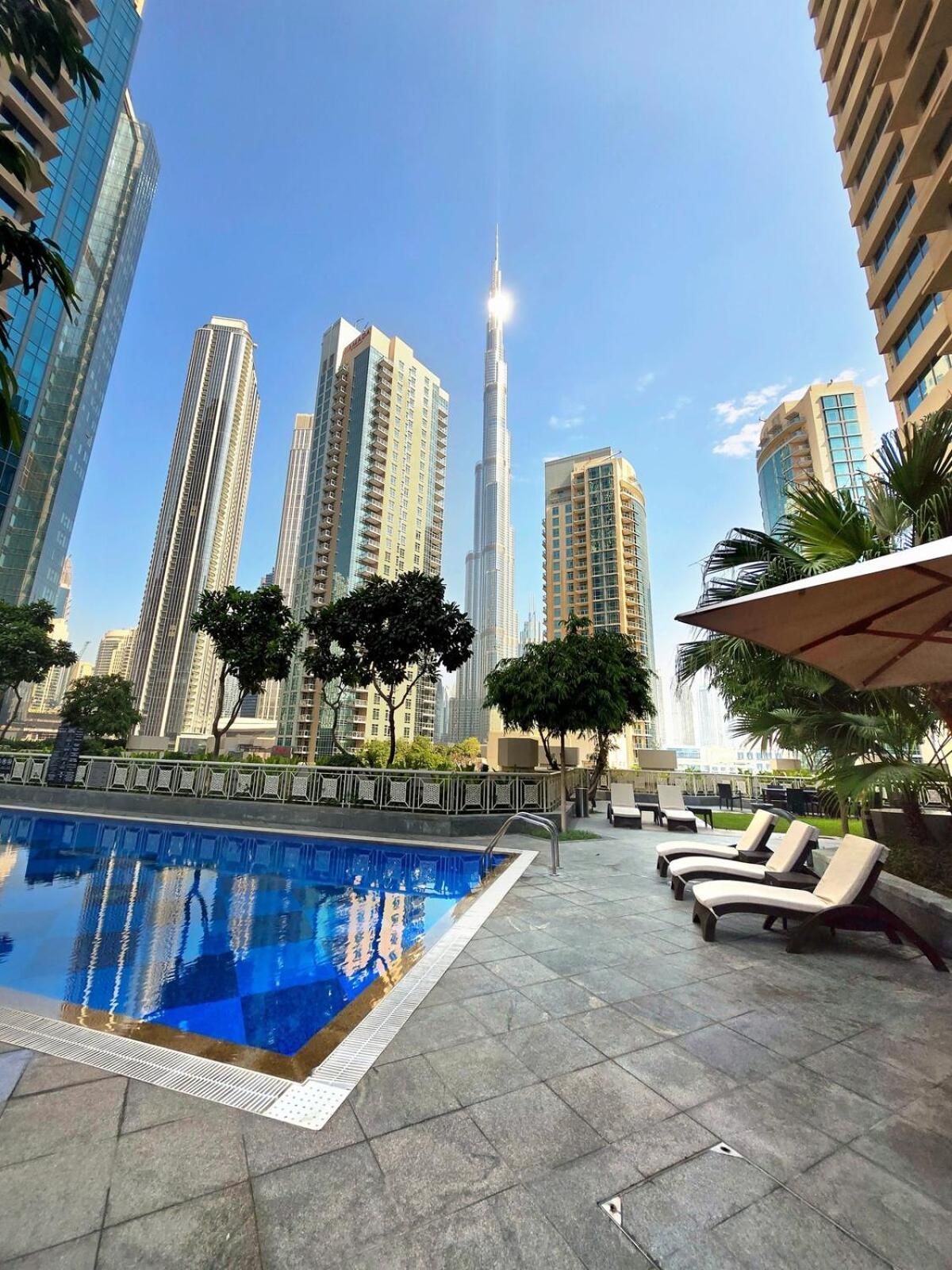 Near Burj Khalifa, Fountain View, Mall In 10 Mins Walk
